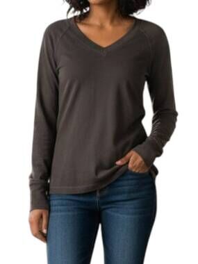 NEW CROWN JEWEL long sleeve raglan v neck top in bark